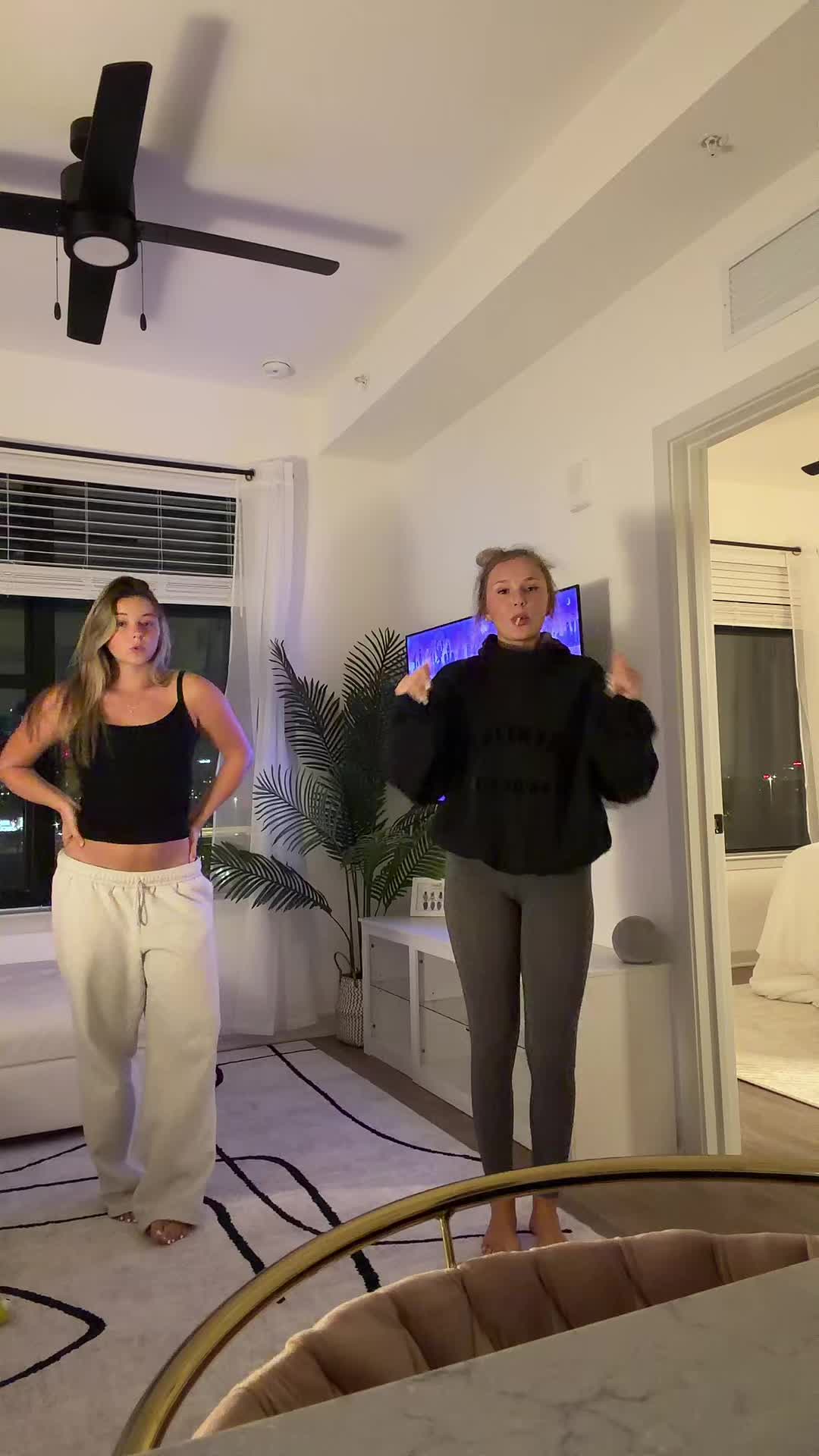 @ella