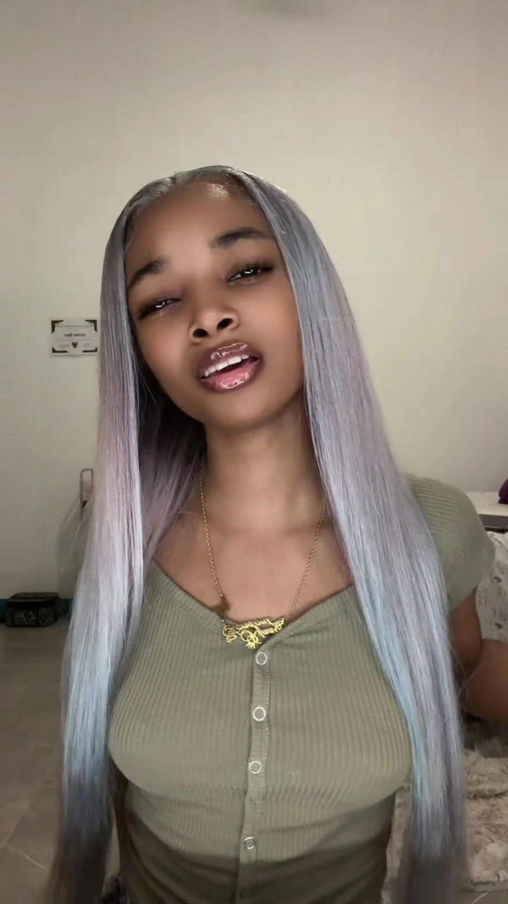 @𝐓𝐡𝐞𝐑𝐞𝐚𝐥𝐑𝐢𝐚𝐚💜