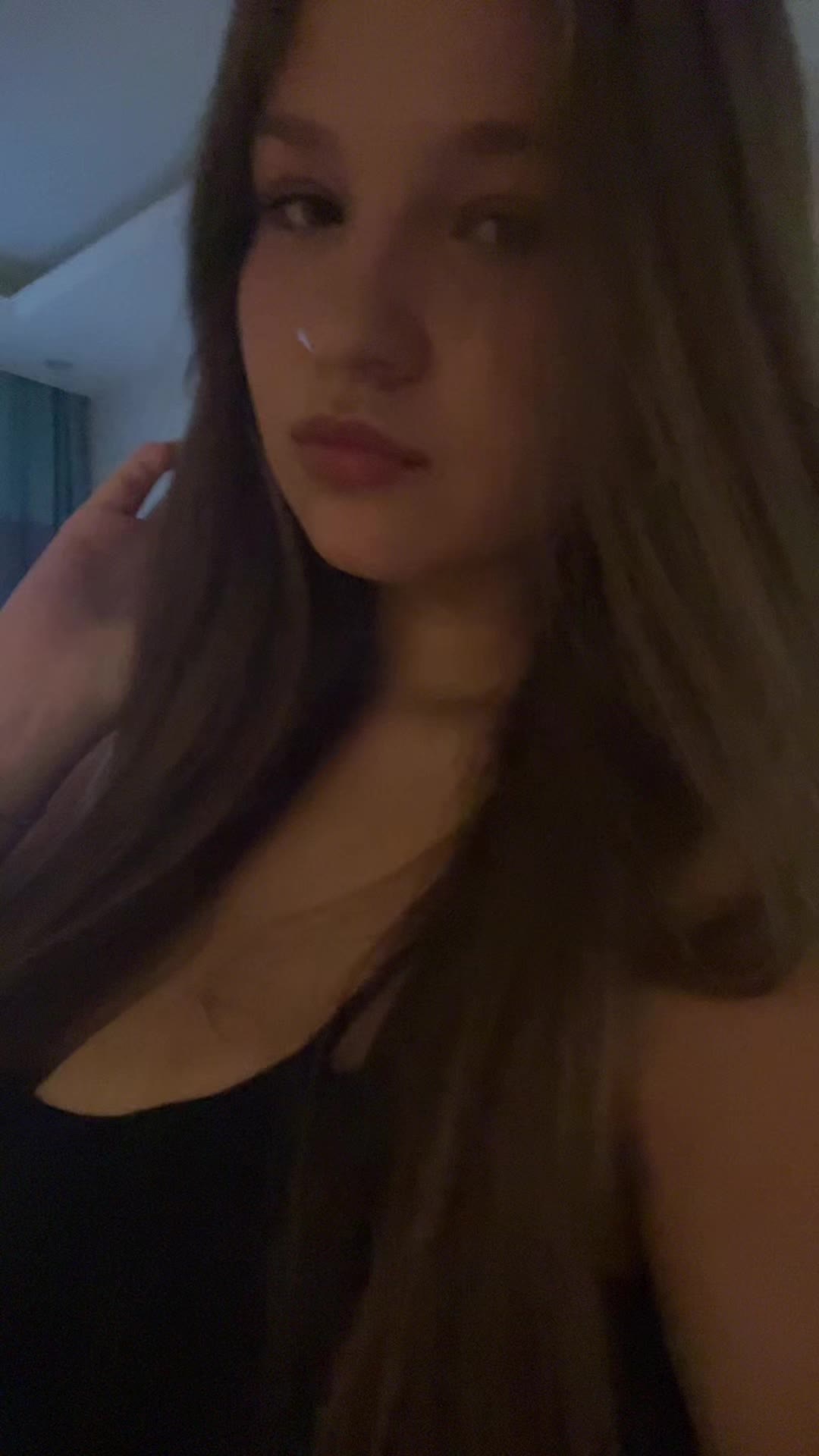 @demkina_
