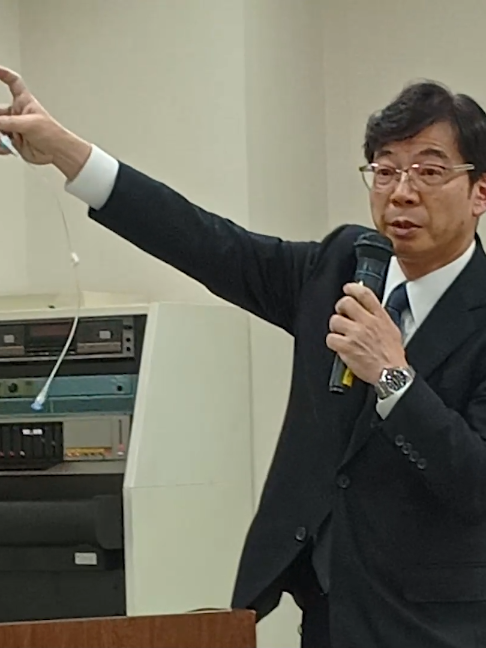 @毎日新聞