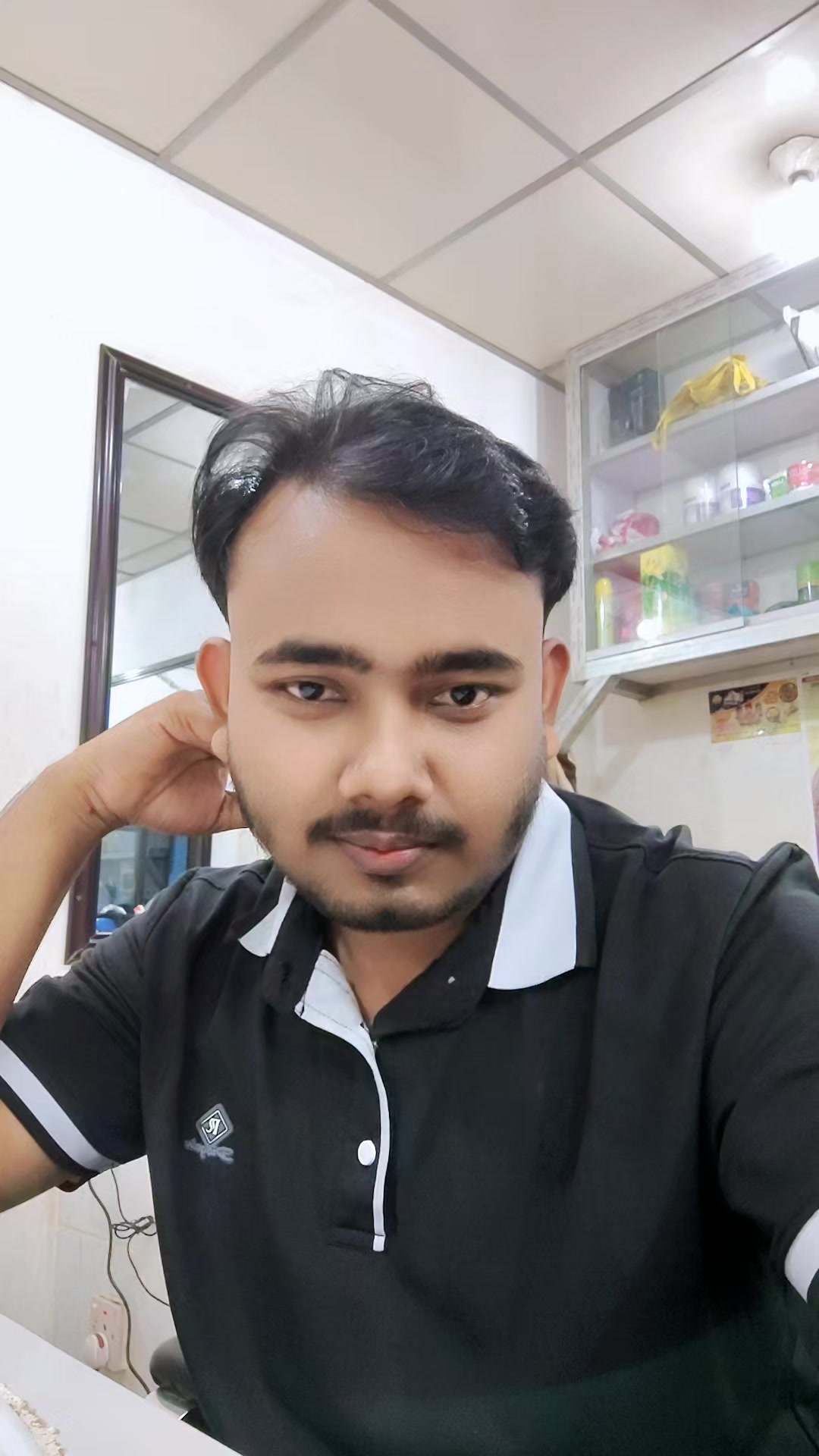 @🇧🇩 𝙍𝙖𝙝𝙪𝙡'🤍