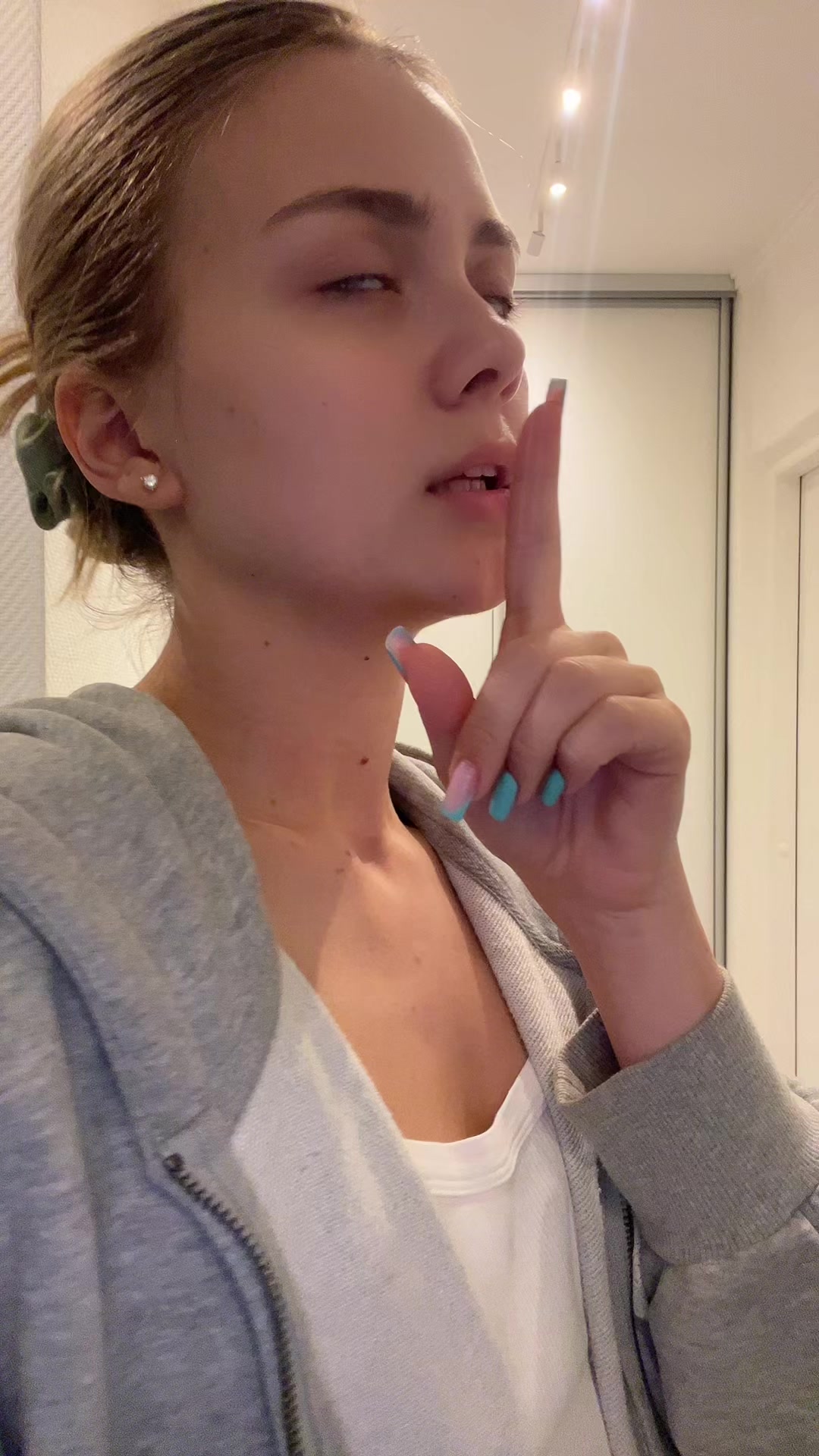 @Eleonora:)