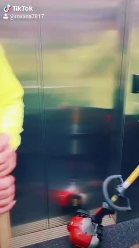 @Roxana7817