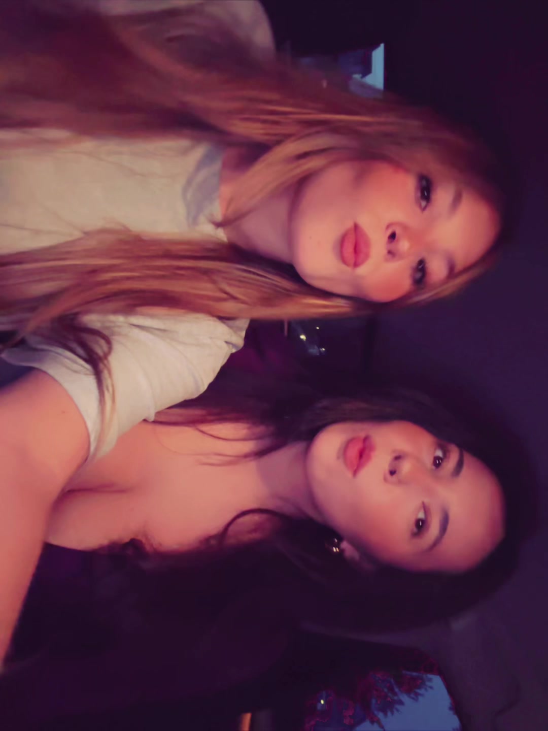 @leonaaa