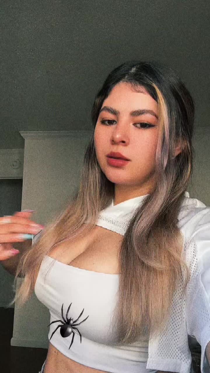 @🕷️Maryuri 🖤