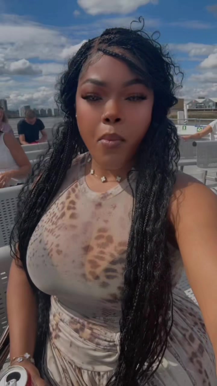 @GodFeaRingBadBitch 😜💕