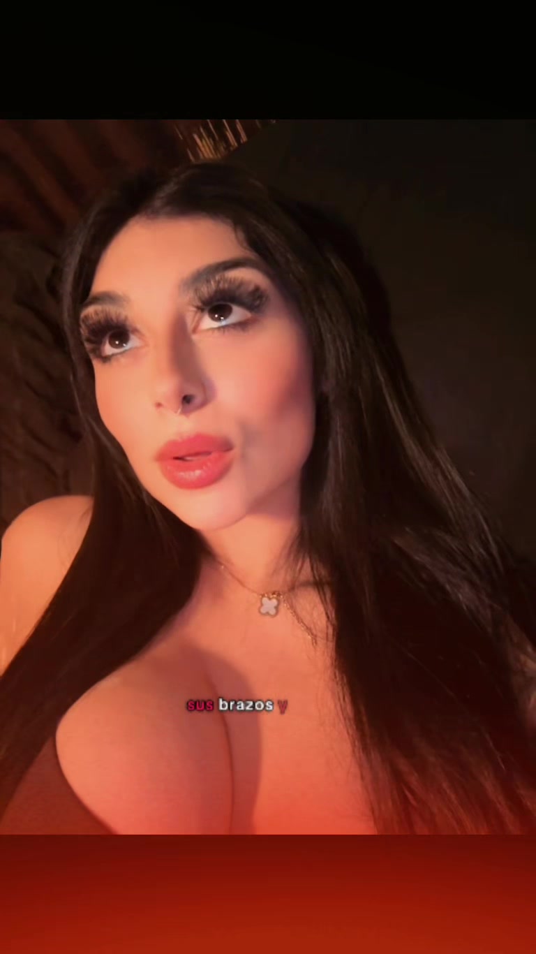 @Victoria González