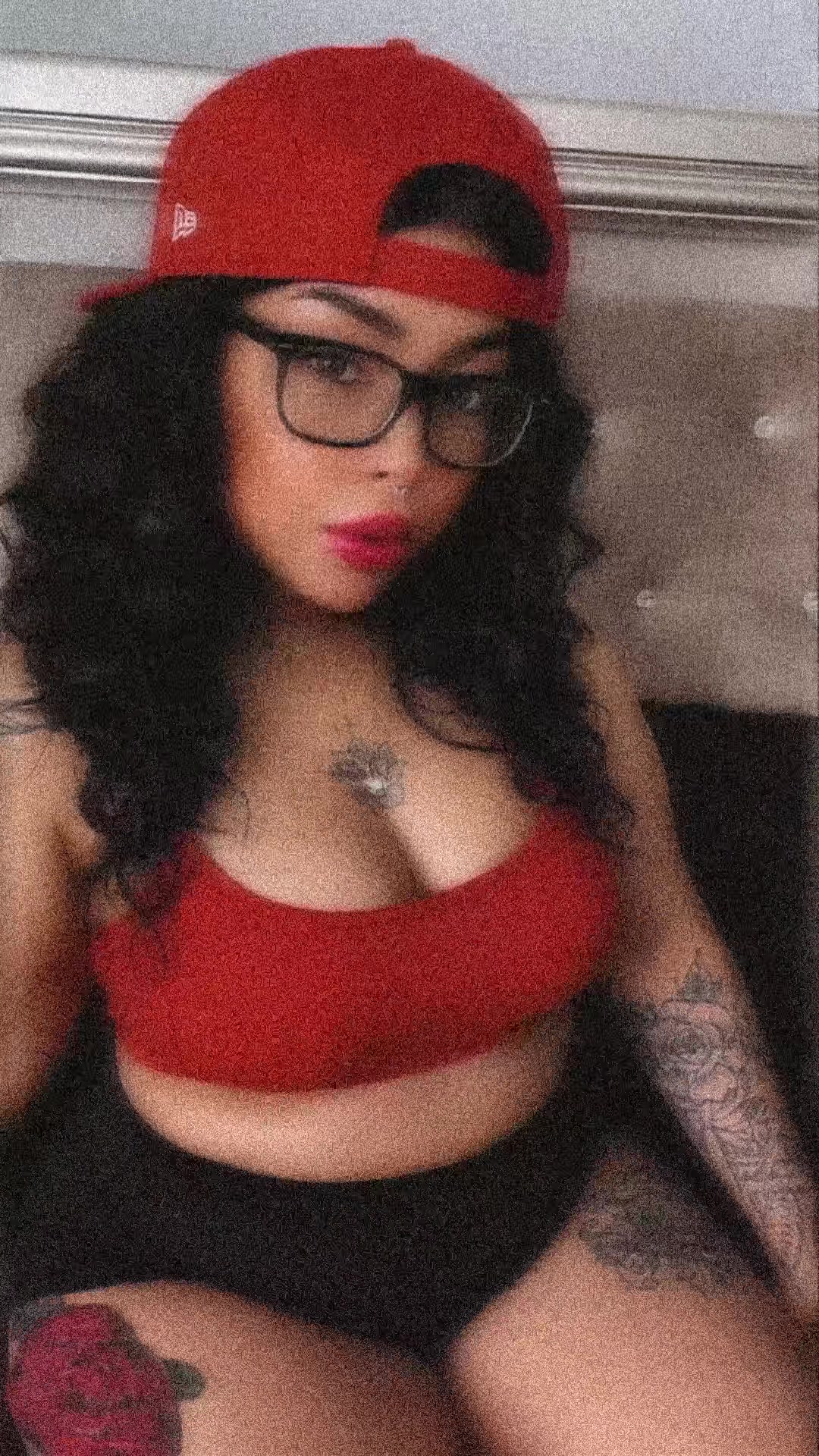 @Crystal Ortiz ๐ค๐