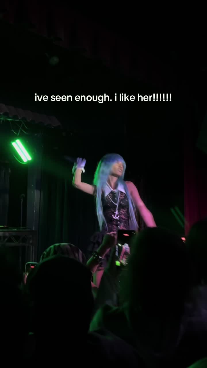 @anabel