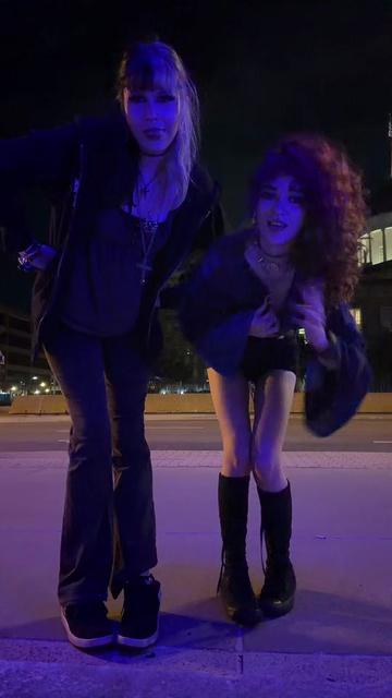 @evrythnginitsrightplce