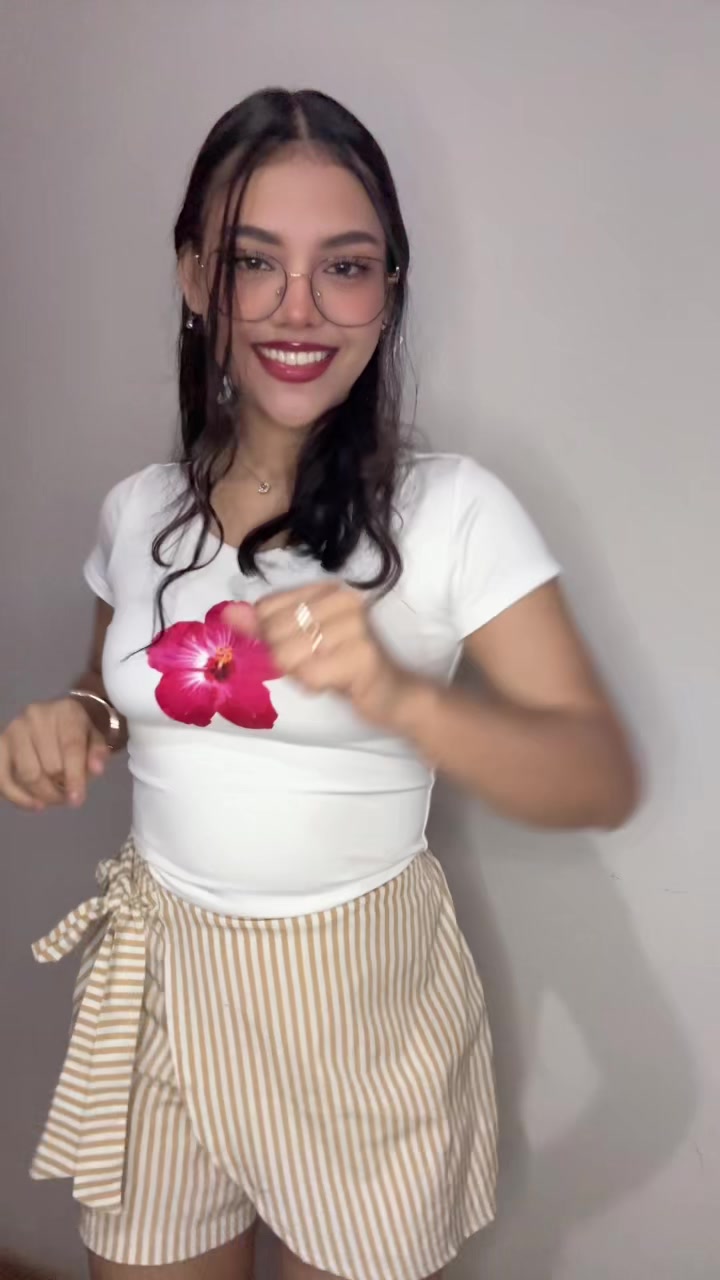 @Lu