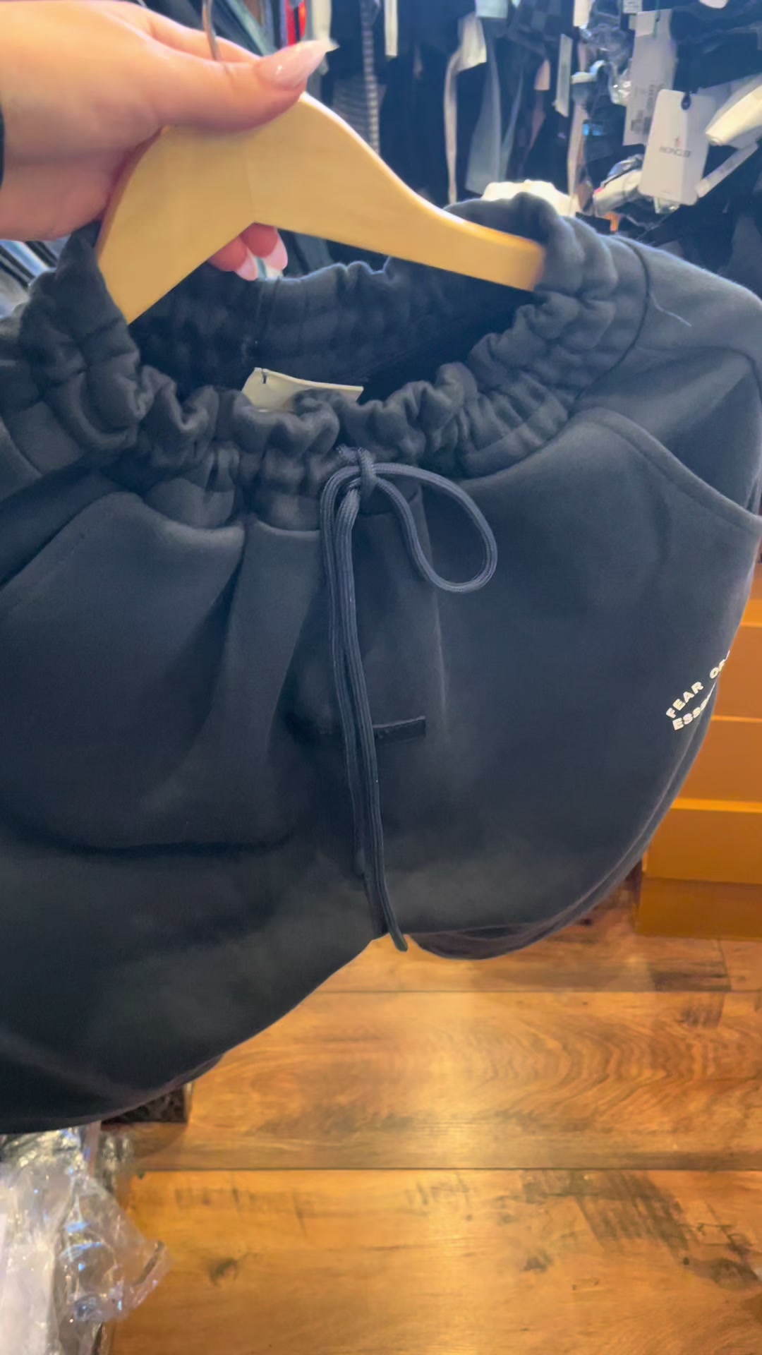 @Ueslibutik
