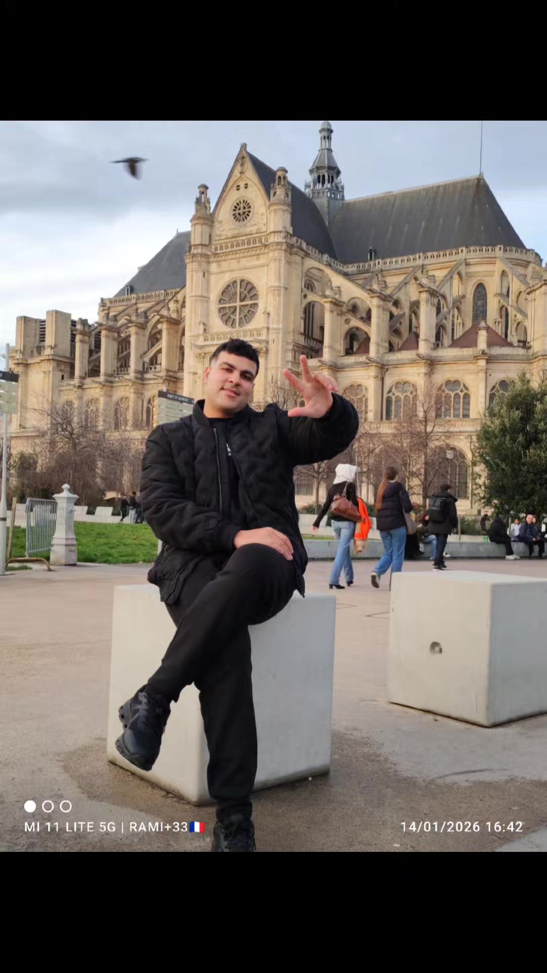 @Rāmî +33🇨🇵