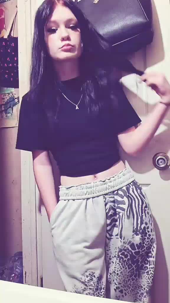 @Âńśľêîĝḥ
