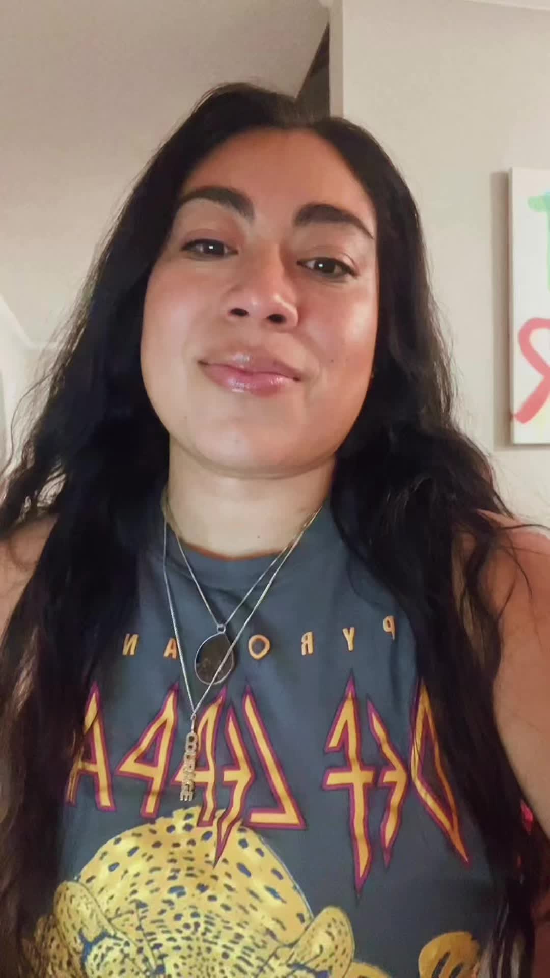 @HealingwithSantos