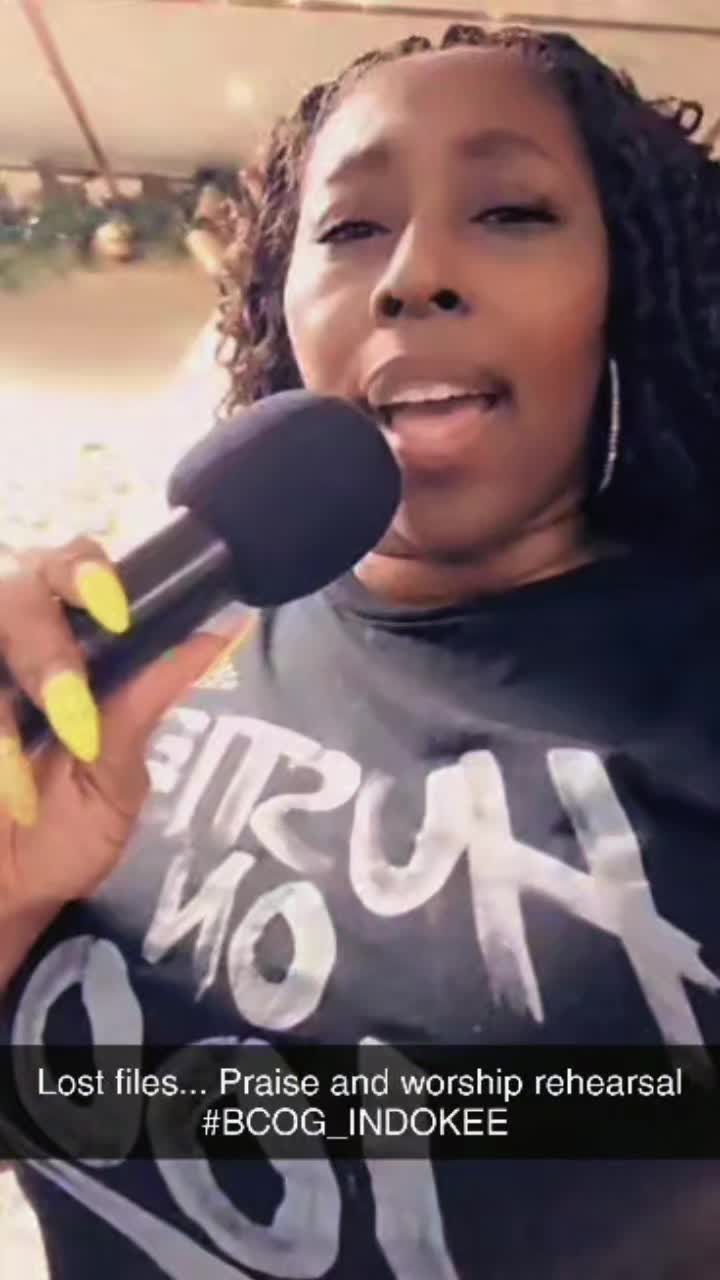 @Felicia Banks33