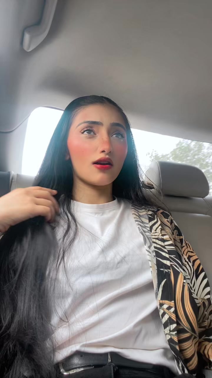@Naima_official123