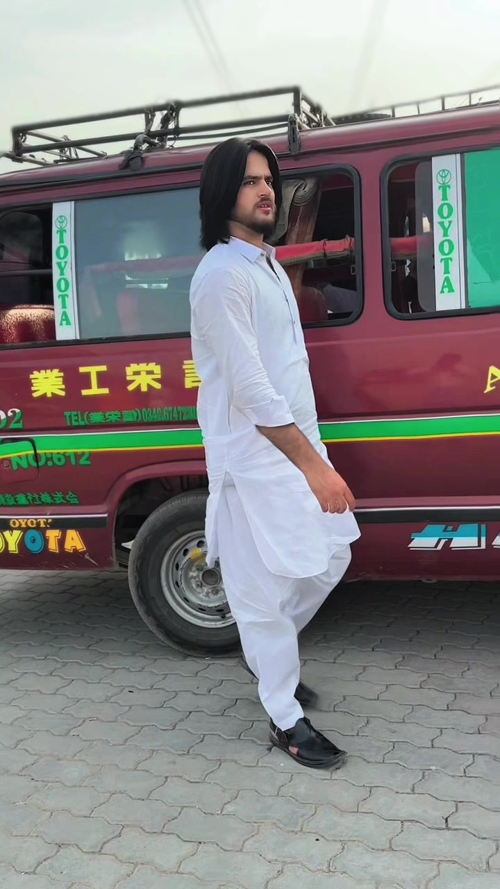 @حسیب جنجوعہ 🫵