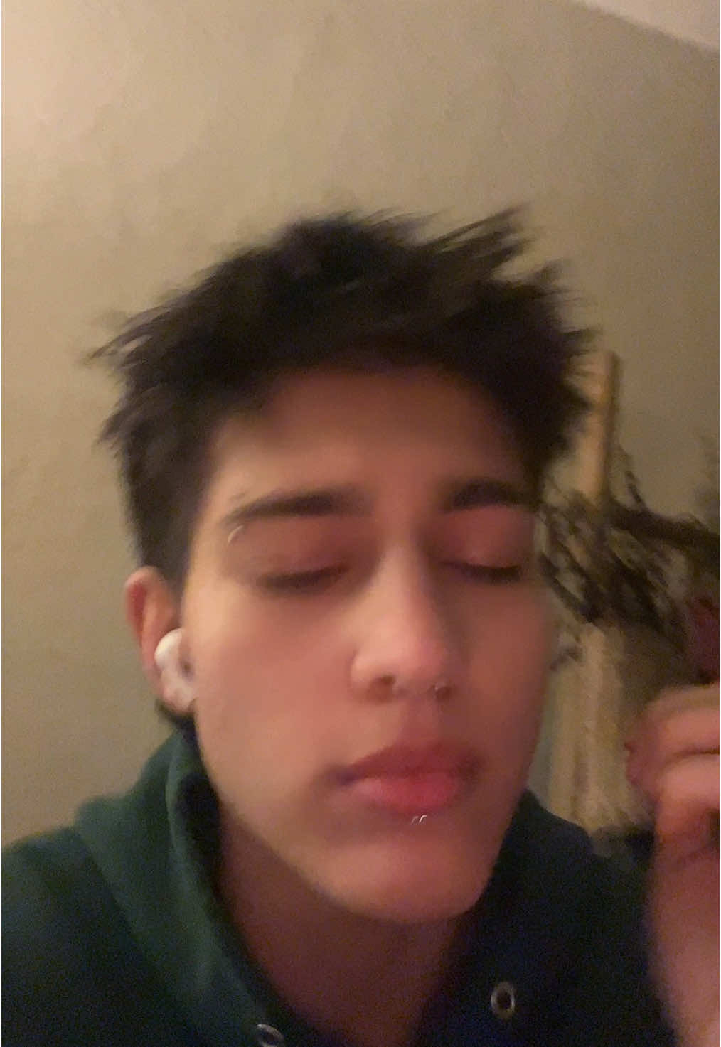 @VitaSet