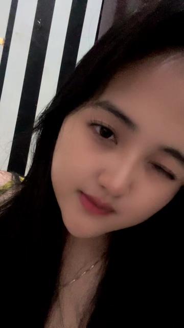 @Tiyaaaa_a