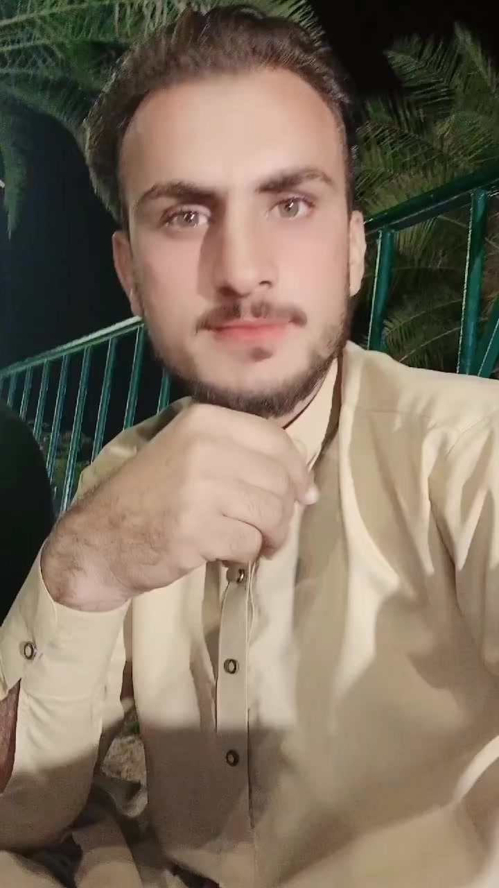 @Sabtain haider Khan hoti 999