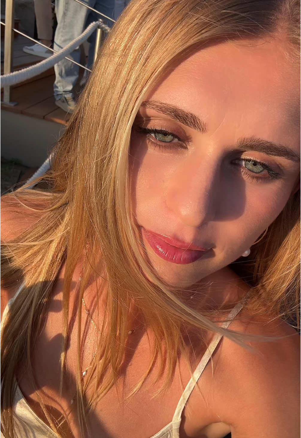 @Juliaa