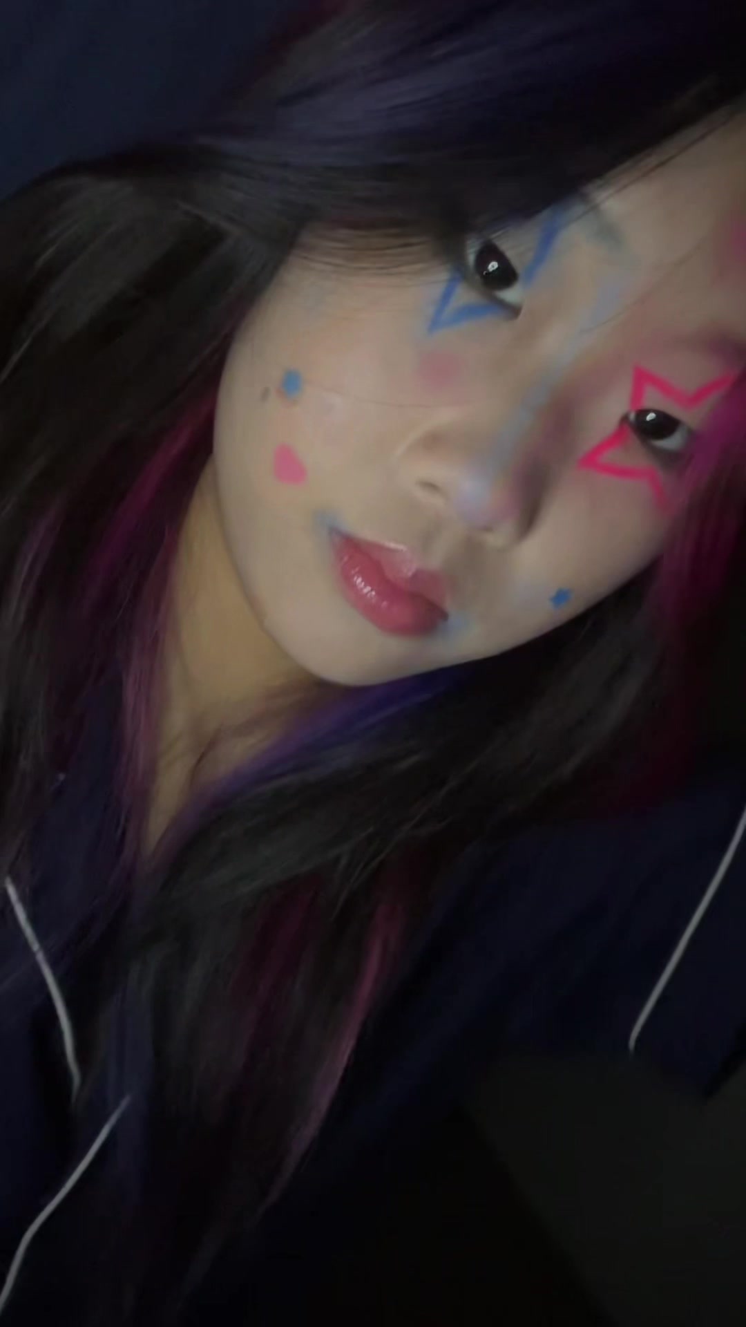 @𝒽ℴ𝓁ℯ𝓇ℴ𝒸𝒽𝓀𝒶
