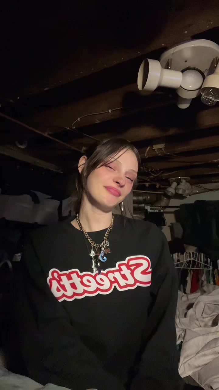 @lexi⛓️🍒🖤