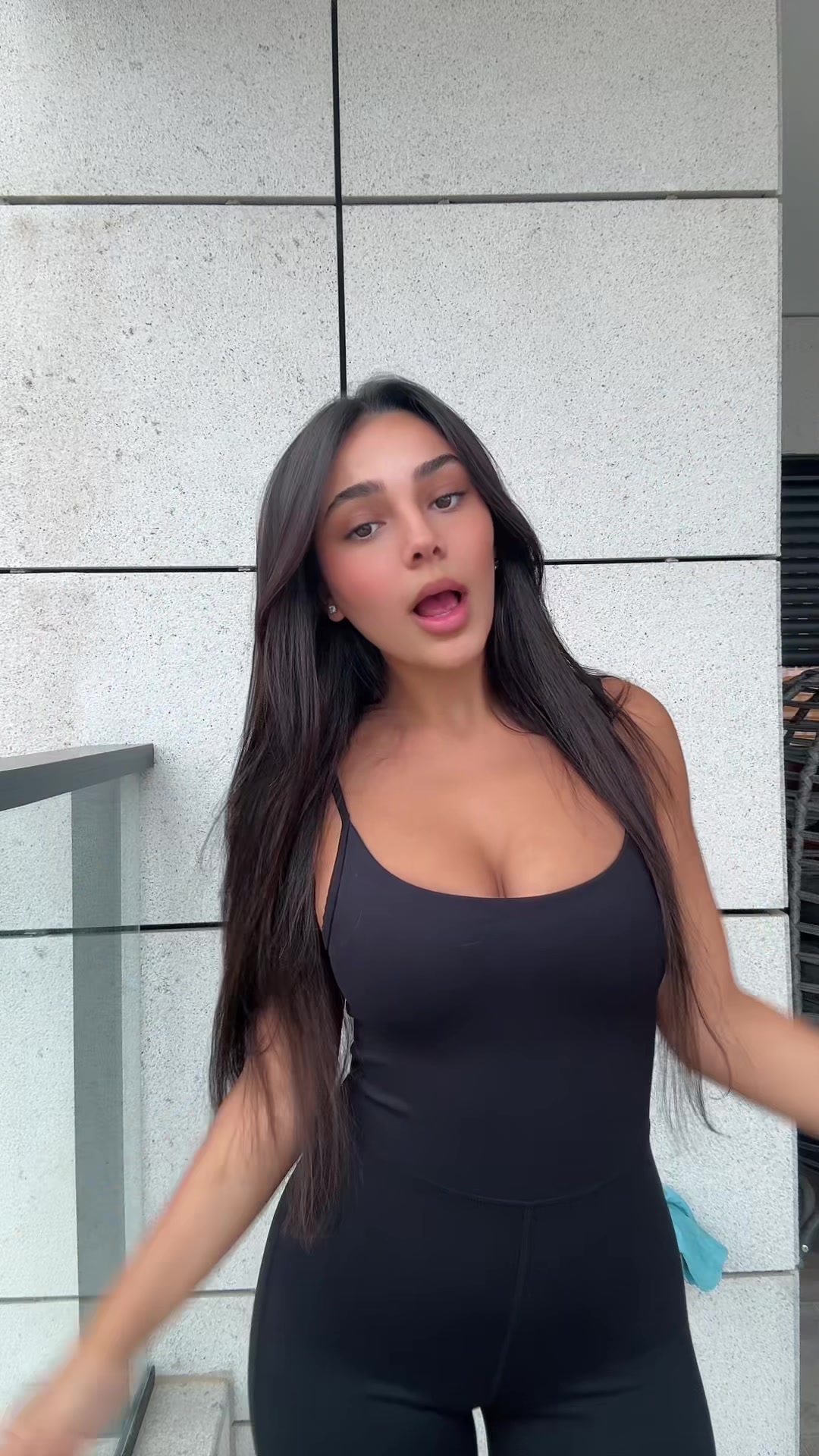 @LIA