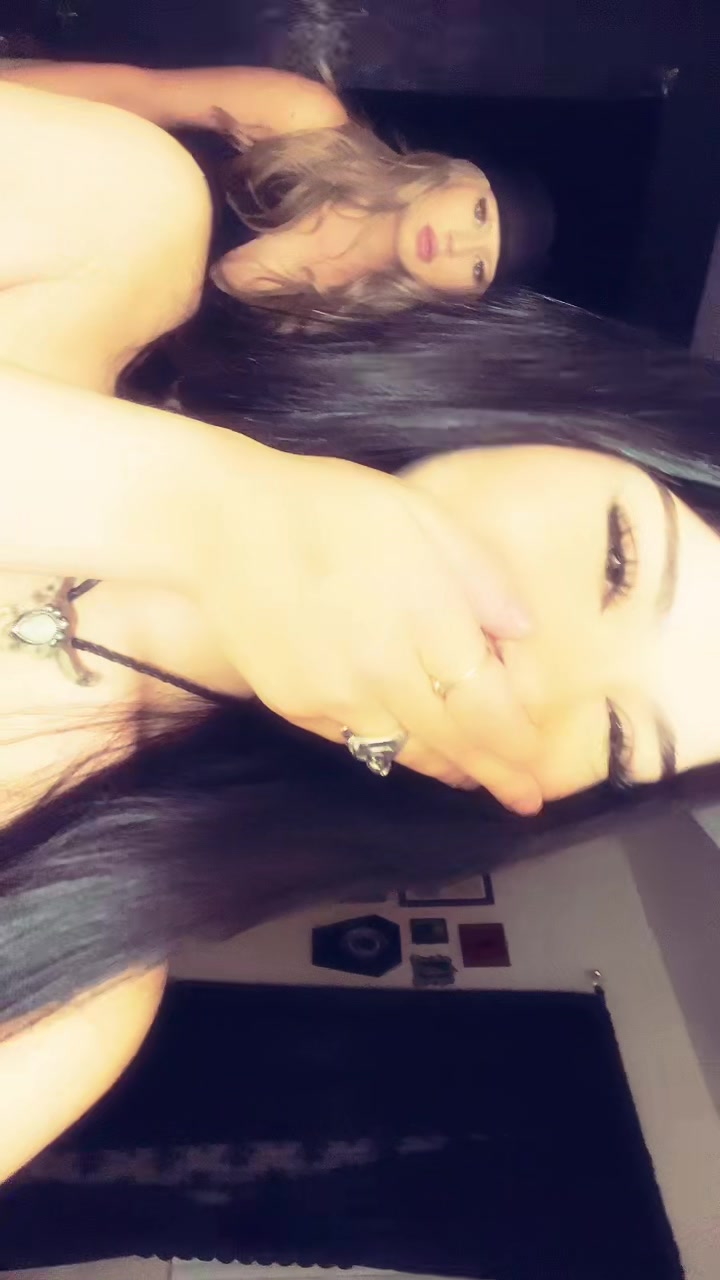 @notteamseshnevaeh