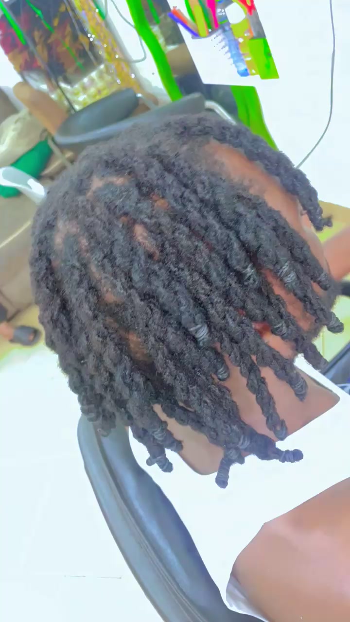 @fashion.bwoy