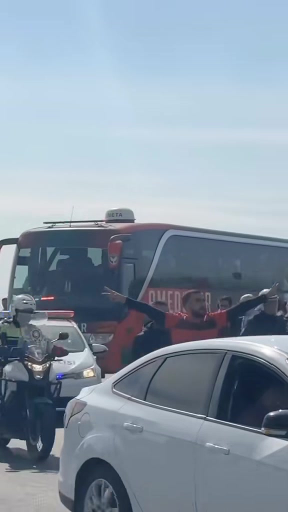 @MamoŞ tapaNn