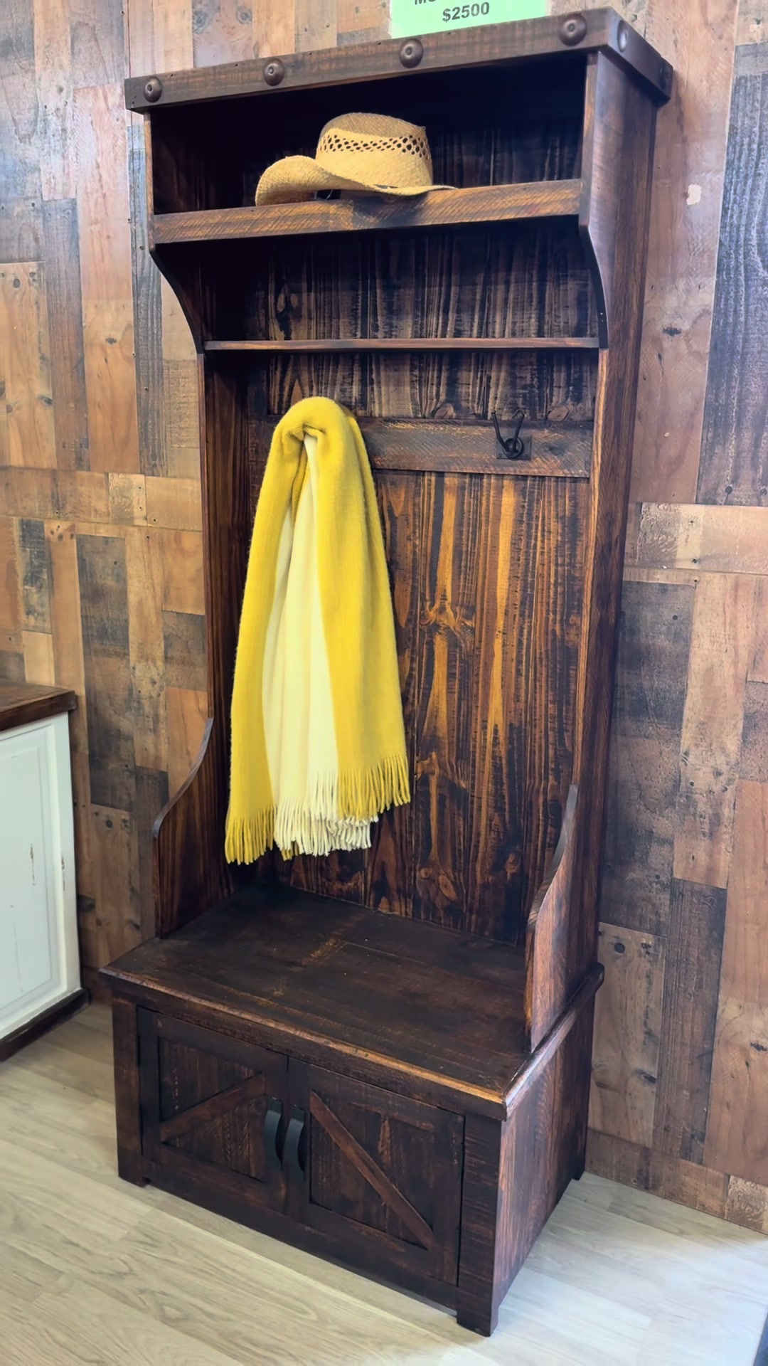 @RusticFurnitureDepot