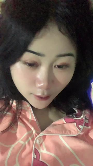 @velicyaa
