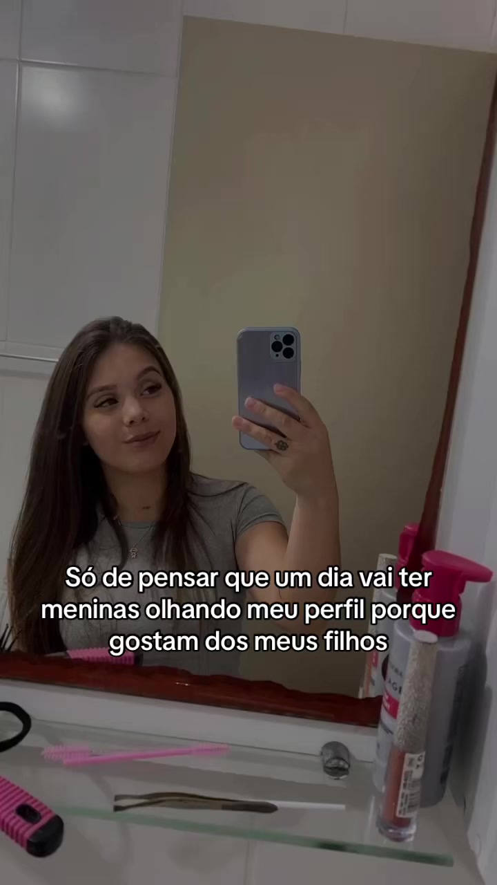 @hingredy | mamãe de 3