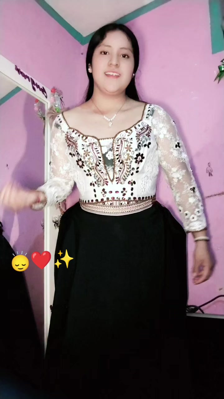 @Gloria_Balla