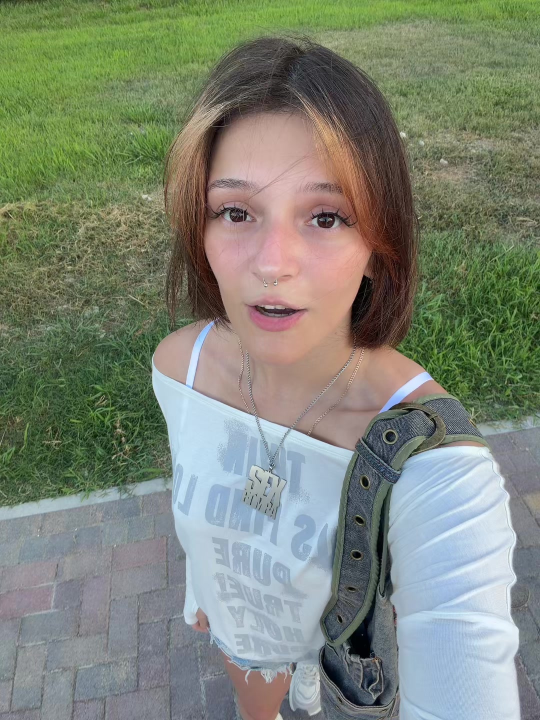 @MILA BLIN
