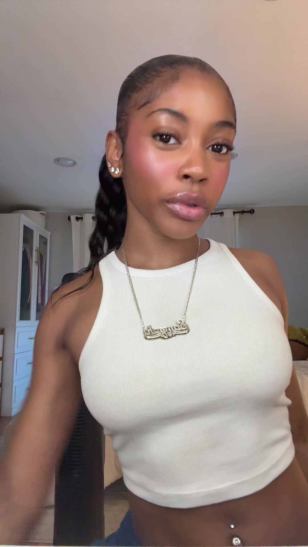 @myahlicious