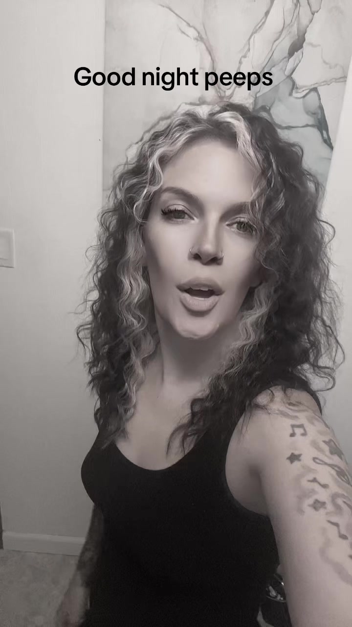 @Queenmegan1990