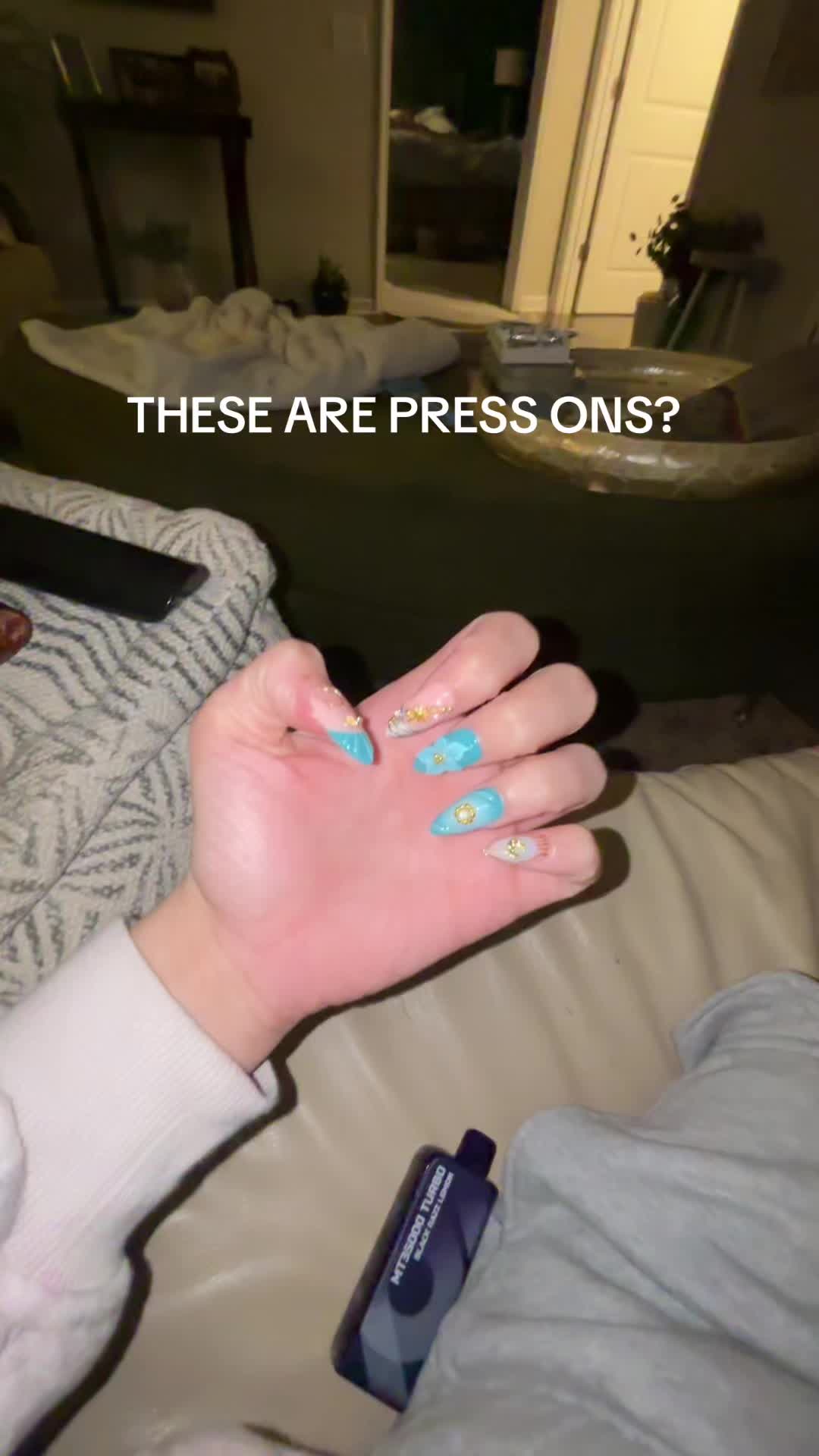@elenacran