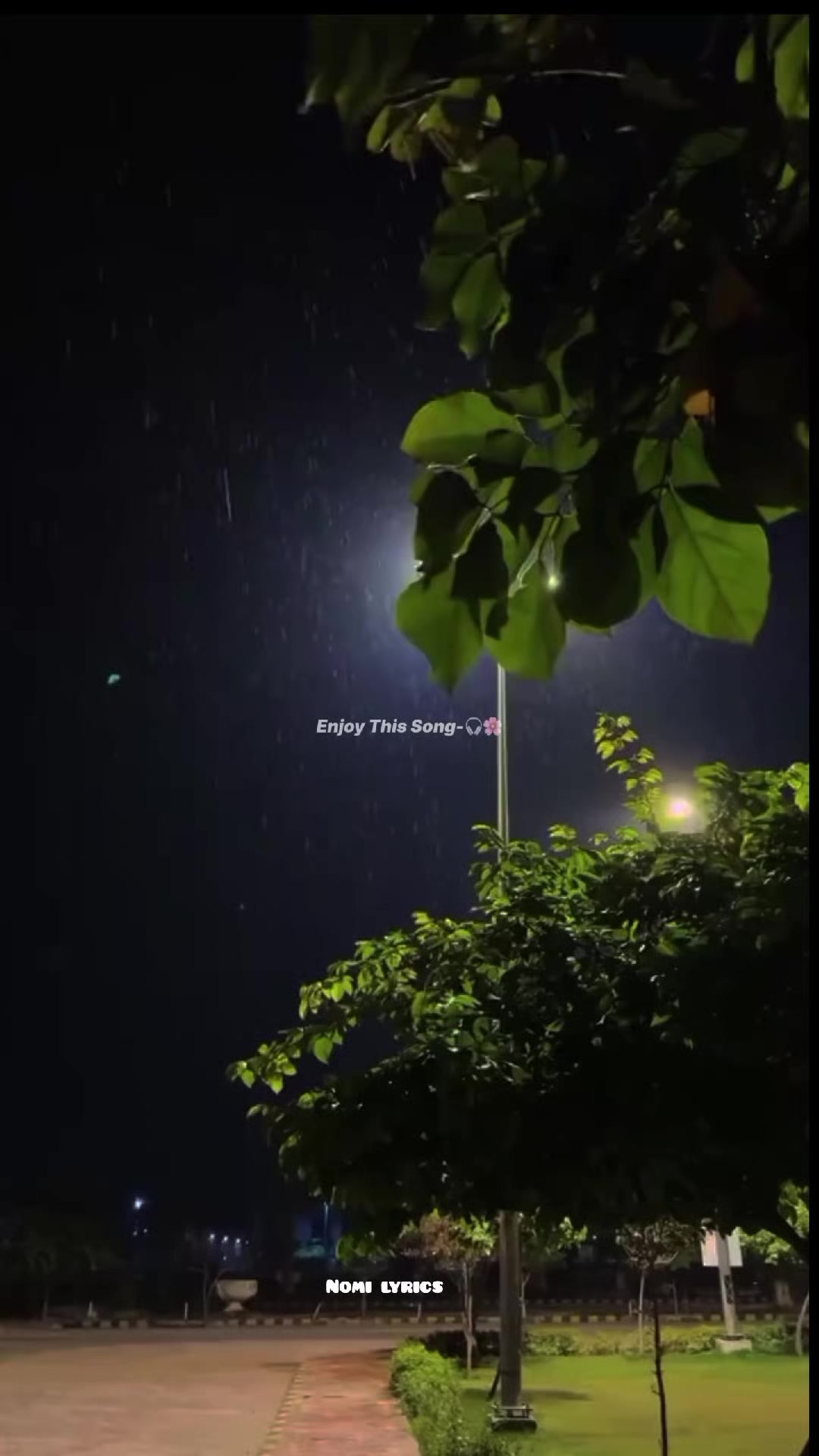 @Nomi lyrics