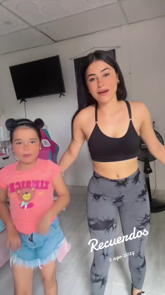 @Las jamositas 👯♀️💕