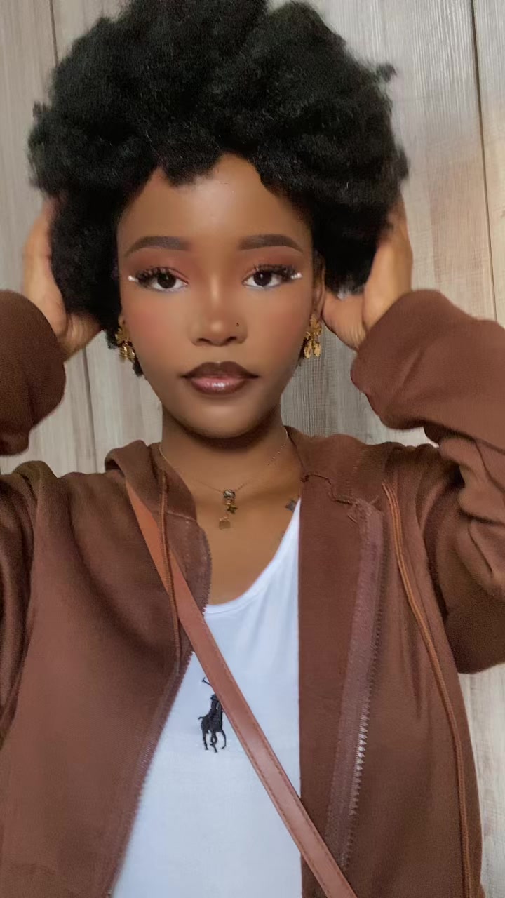 @LAHLAH COMFIE 🇧🇼💋