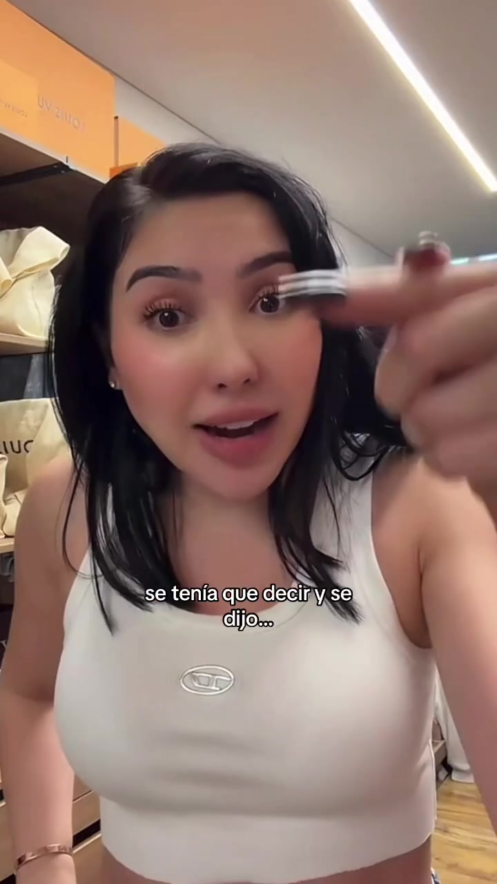 @Victoria Clips