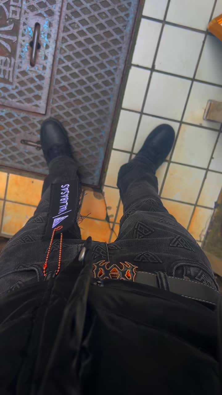 @麒麟🖤