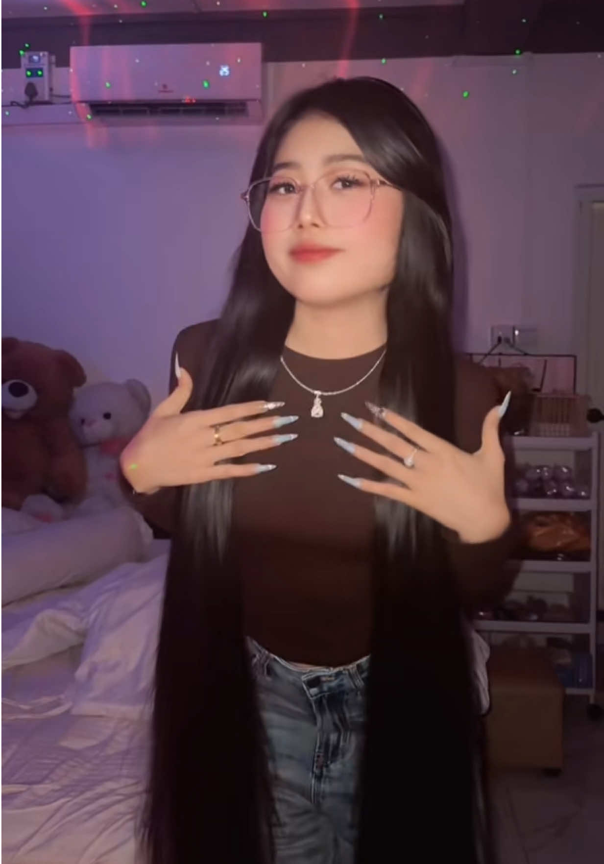 @CHICHI