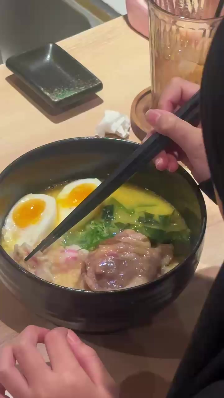 @GURĒSU