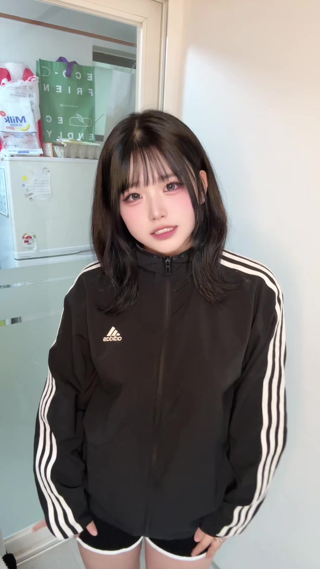 @채채