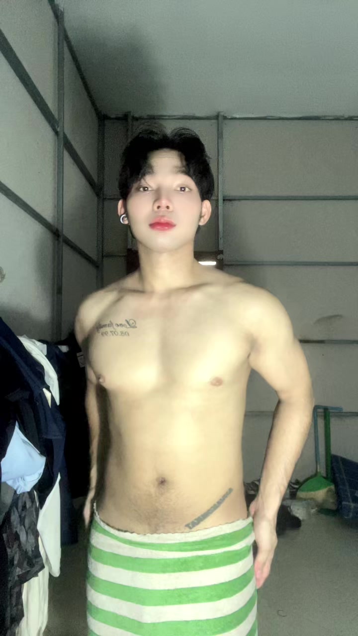 @កូនក្មេង សាច់ដុំ