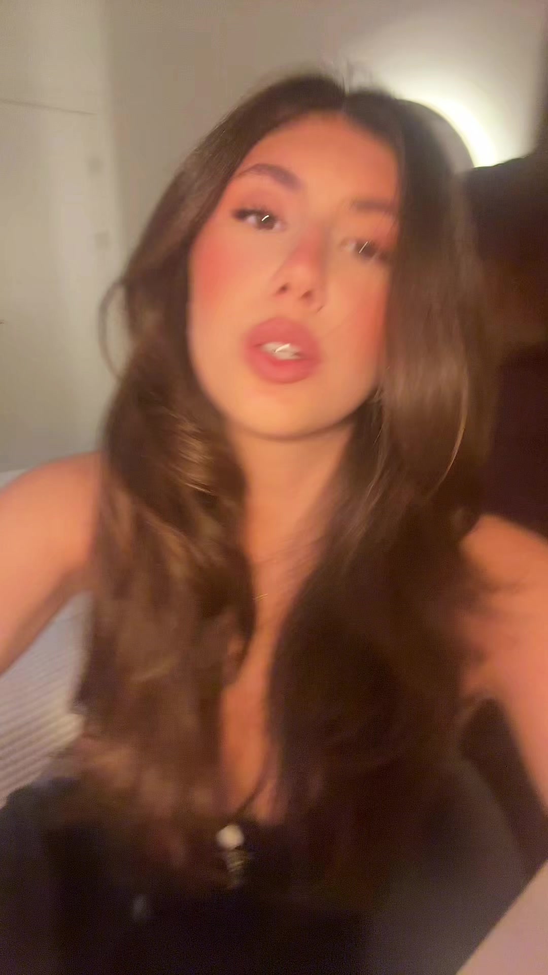 @iremakkus